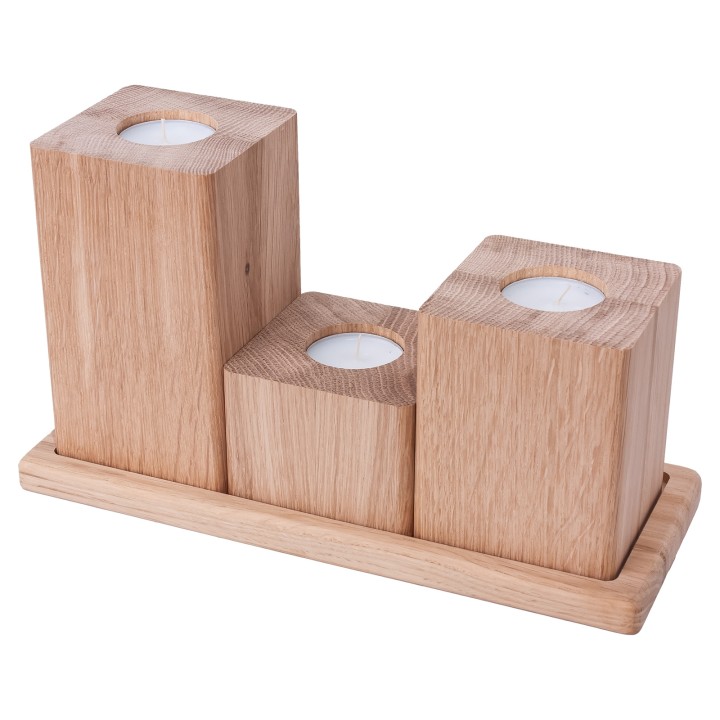 Set of oak candlesticks