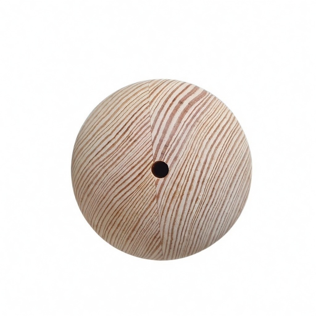Wooden Pine Ball Diameter 100mm with a hole
